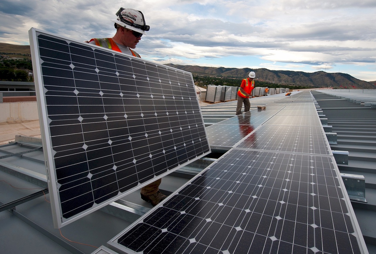 Montaje de instalaciones solares fotovoltaicas